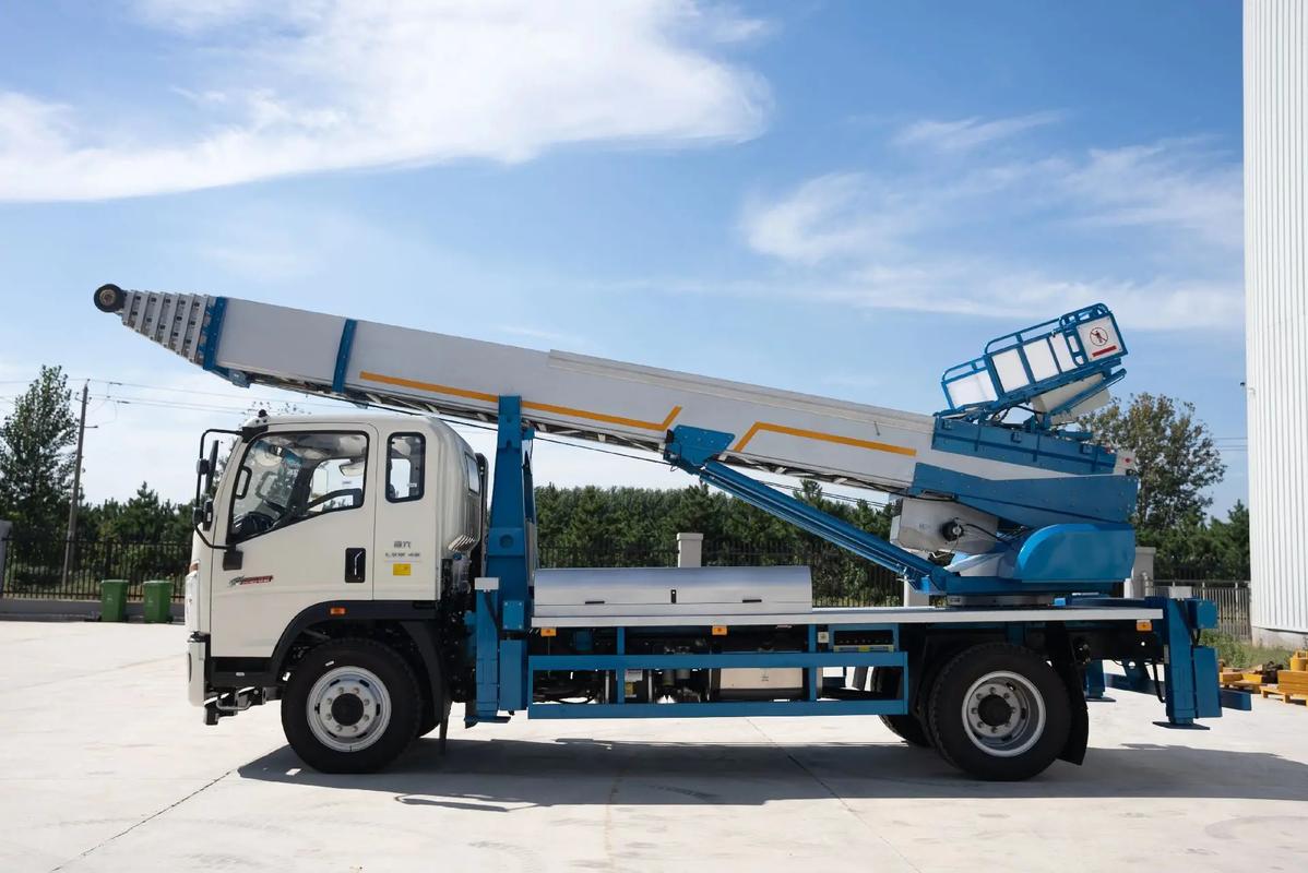 汝南云梯上料车租赁费用